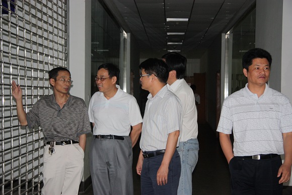 参观实训基地